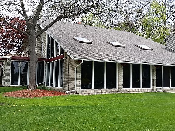 3rd image of 2901 Lola Ct