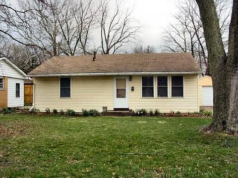 1304 E Fairlawn Dr #12 photo 1
