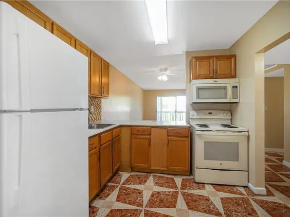 15205 NE 6th Ave D111, Miami, FL 33162