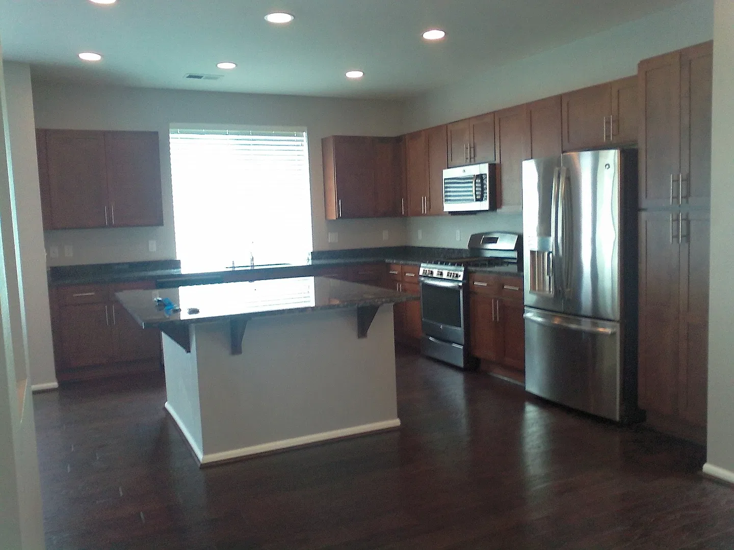 4 Bedroom, 2.5 Bath Home — Photo 4