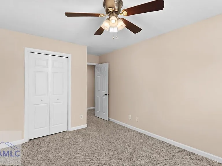 8 Weslyn Park Dr — Photo 28