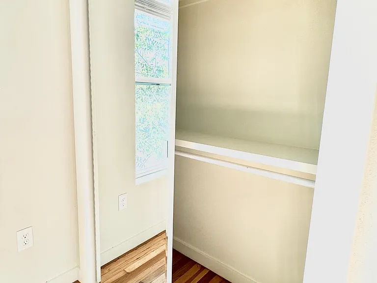 3300 Tom Green St #4 — Photo 19