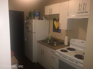 550 S John Young Pkwy APT 8, Orlando, FL 32805
