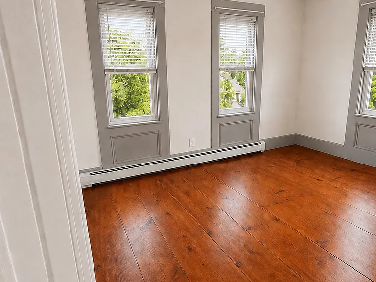 118 Court St #1 — Photo 19