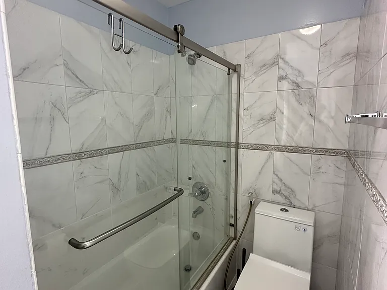 6831 SW 129th Ave #6 — Photo 5