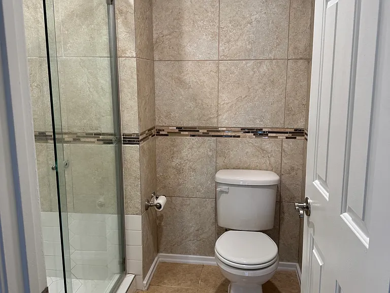 905 Michelle Ct — Photo 20