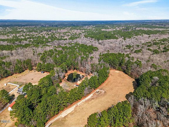 3rd image of 9824 Horton Rd