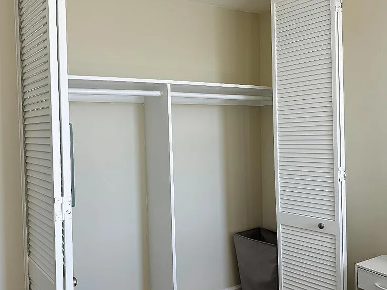 Unit Photo