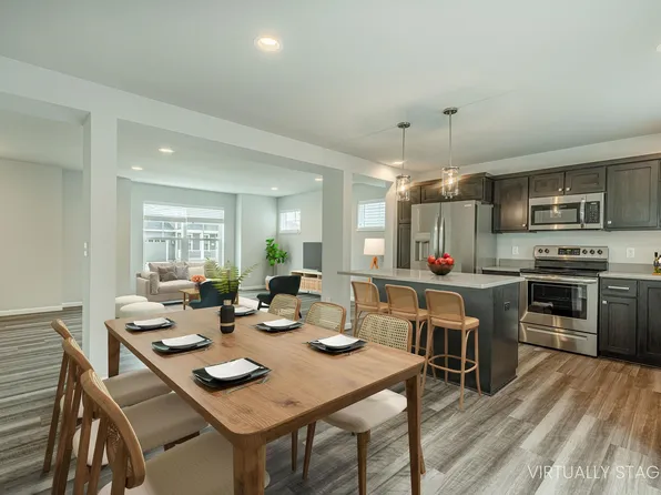 1252 Crane Mdw, Sun Prairie, WI 53590