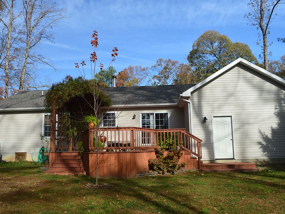 1st image of 333 Piney Forest Dr