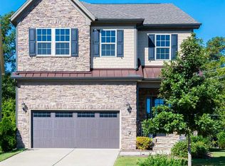 1018 Regency Cottage Pl, Cary, NC 27518