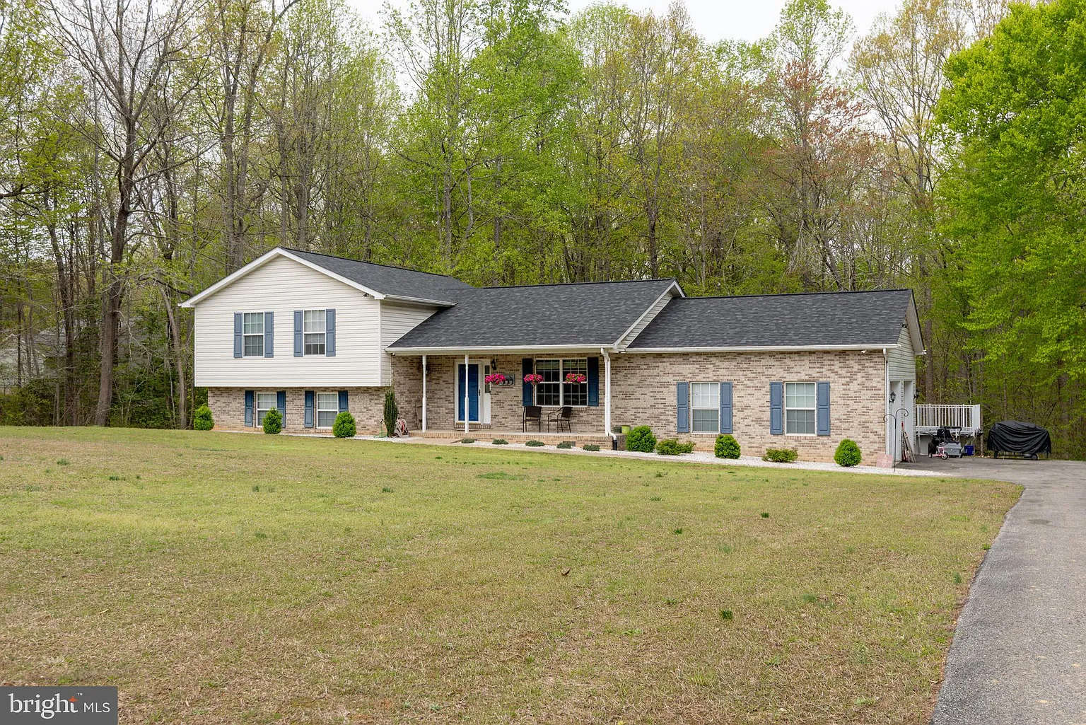 38210 Dublin Ct photo 1