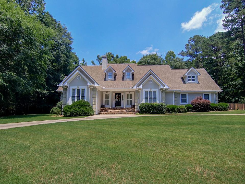 1st image of 50 Highland Creek Way