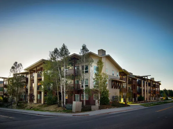 Skiview Place