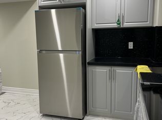 3021 Hollyberry Trl, Pickering, ON L1X 0N5