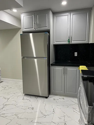 3021 Hollyberry Trl Photo 1