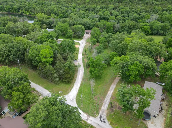 000 Cedar Cove Road, Branson West, MO 65737