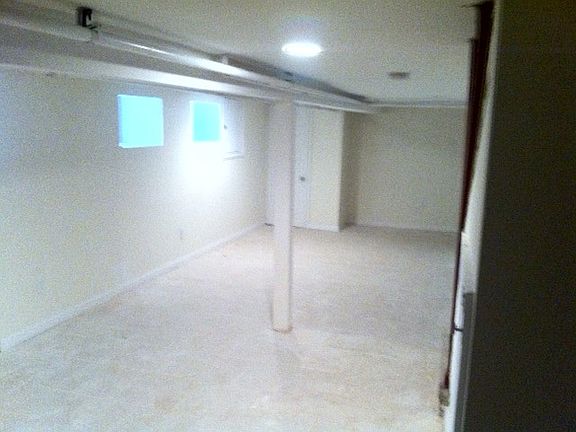 4th image of 11639 148th St