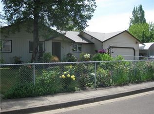 552 Pine Ct, Creswell, OR 97426