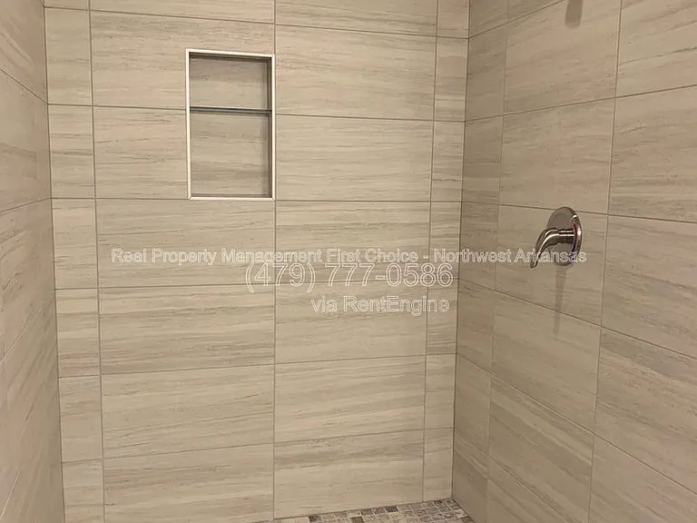 537 Buckboard Rd — Photo 14