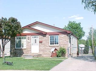 32080 Ruehle Ave, Warren, MI 48093