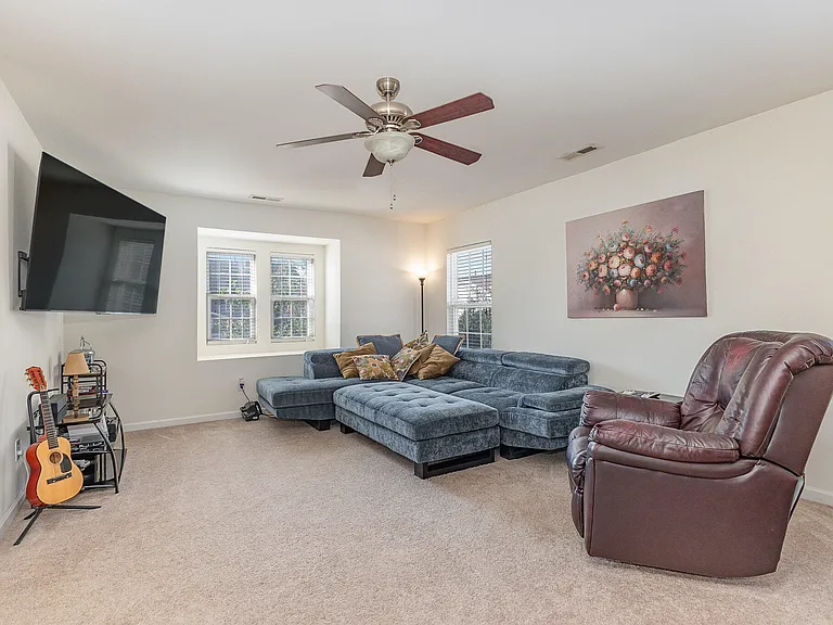 6049 Ricker Rd — Photo 18