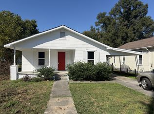 711 Flegal Ave, Rossville, GA 30741