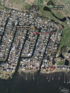 1164 Sunset Ln, Gulf Breeze, FL, 32563