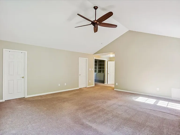 8931 Falls Farm Dr — Photo 75