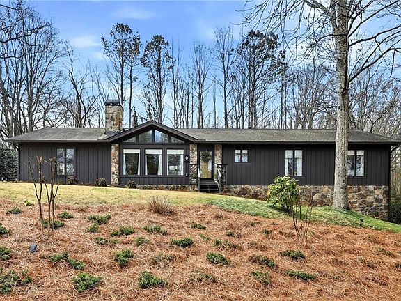 3rd image of 2177 Elysian Cir