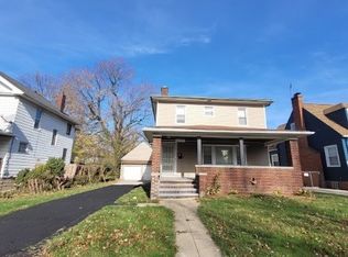 18225 Landseer Rd, Cleveland, OH 44119
