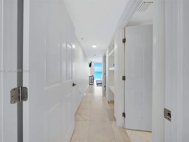 6301 Collins Ave #1708 — Photo 21