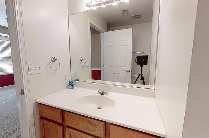 3832 Thornhill Cir — Photo 31