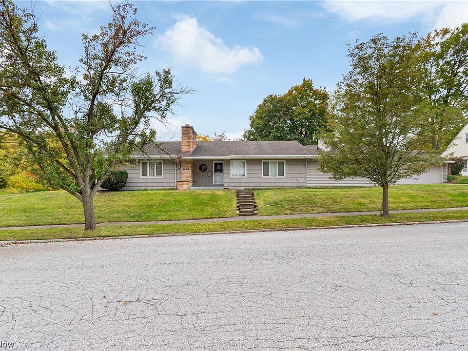 7434 Craigmere Dr, Middleburg Heights, OH 44130 | Zillow