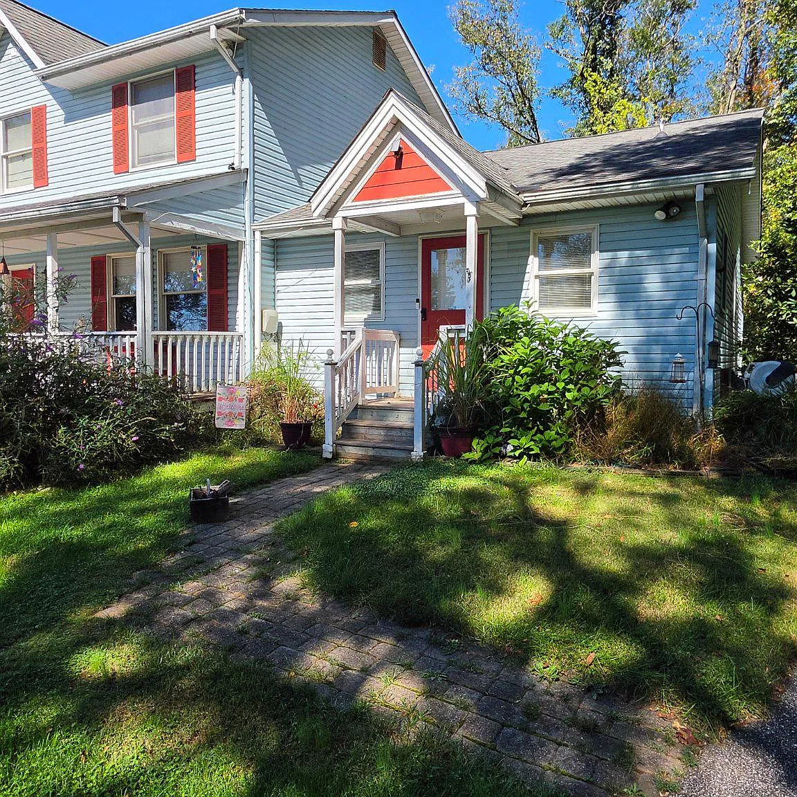 1 bed, 1.0 bath, 1000 sqft, $2,100 — Photo 1