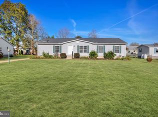 31579 Wilmington St, Ocean View, DE 19970