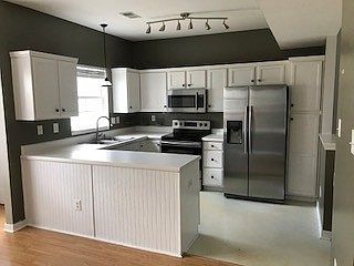 4th image of 8012 Cottesmore Ct