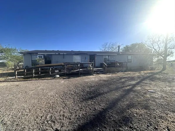 352 Jennifer Loop, Orange Grove, TX 78372