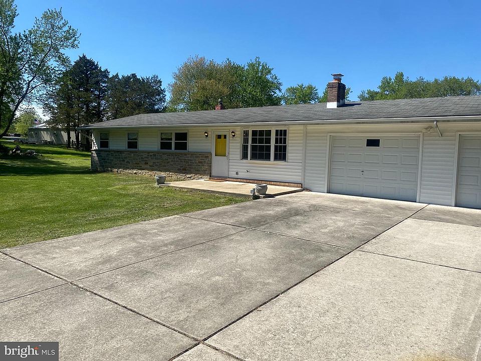1st image of 2306 Stockton Rd