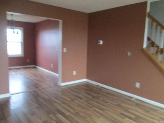 3rd image of 4520 N Ruppert Rd