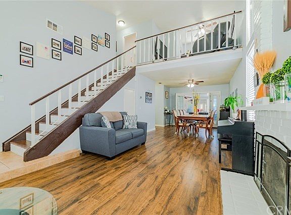 4th image of 14055 Hillcrest Dr