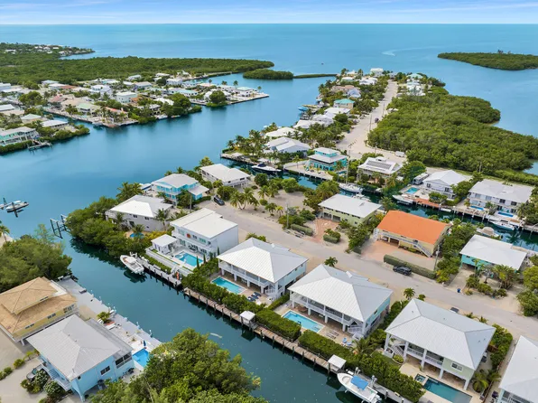 211 E Bruce Ct, Marathon, FL 33050