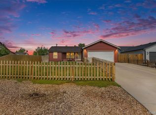 535 N 5th St, Bennett, CO 80102