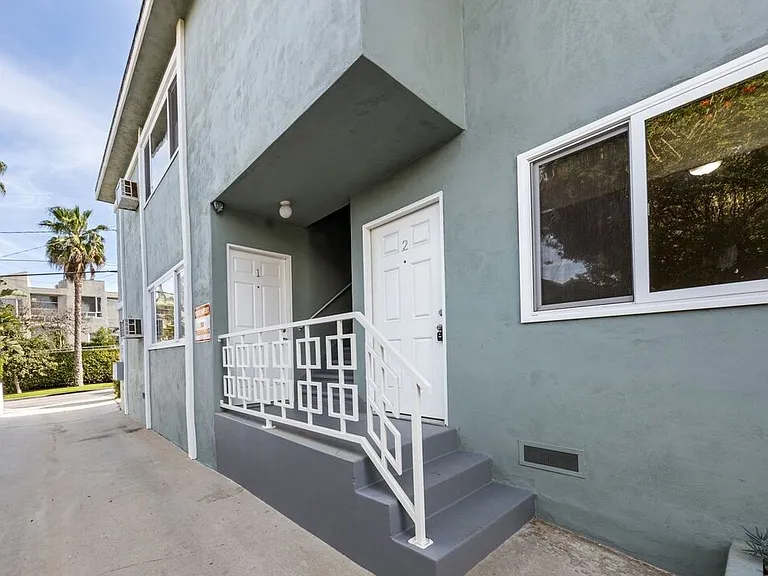 643 Pacific St #2 — Photo 19