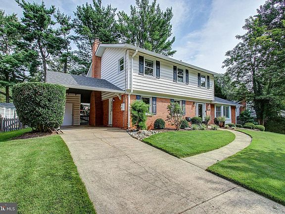 2nd image of 6805 Tilden Ln