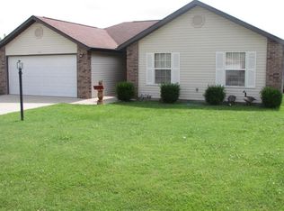 175 Pickett Rdg, Kirbyville, MO 65679