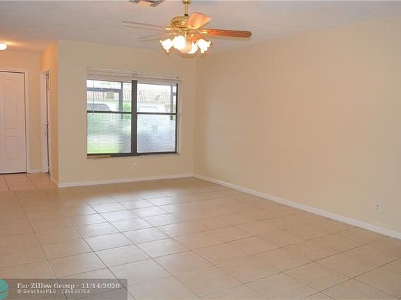 3rd image of 7801 NW 70th Ct