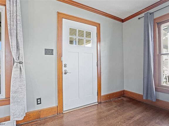 5th image of 1534 May St