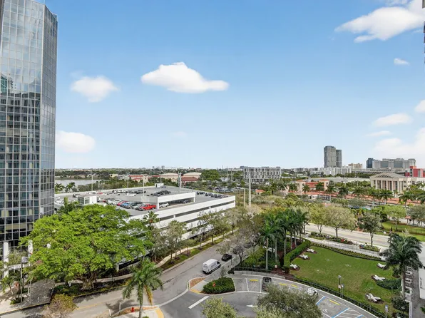 300 S Australian Avenue #802, West Palm Beach, FL 33401