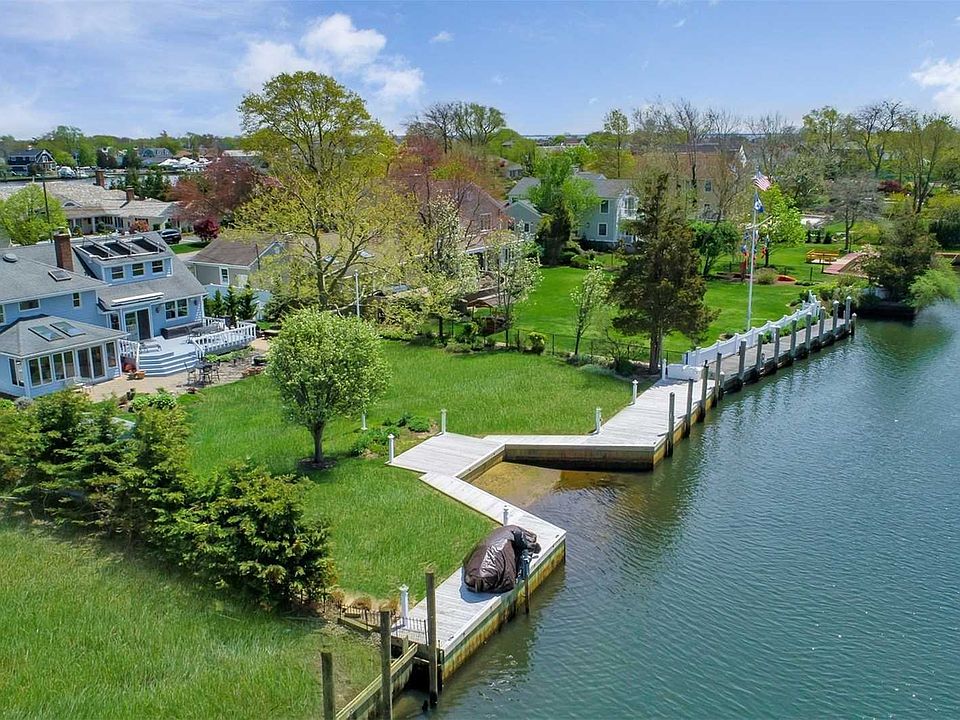 1st image of 112 Peninsula Dr